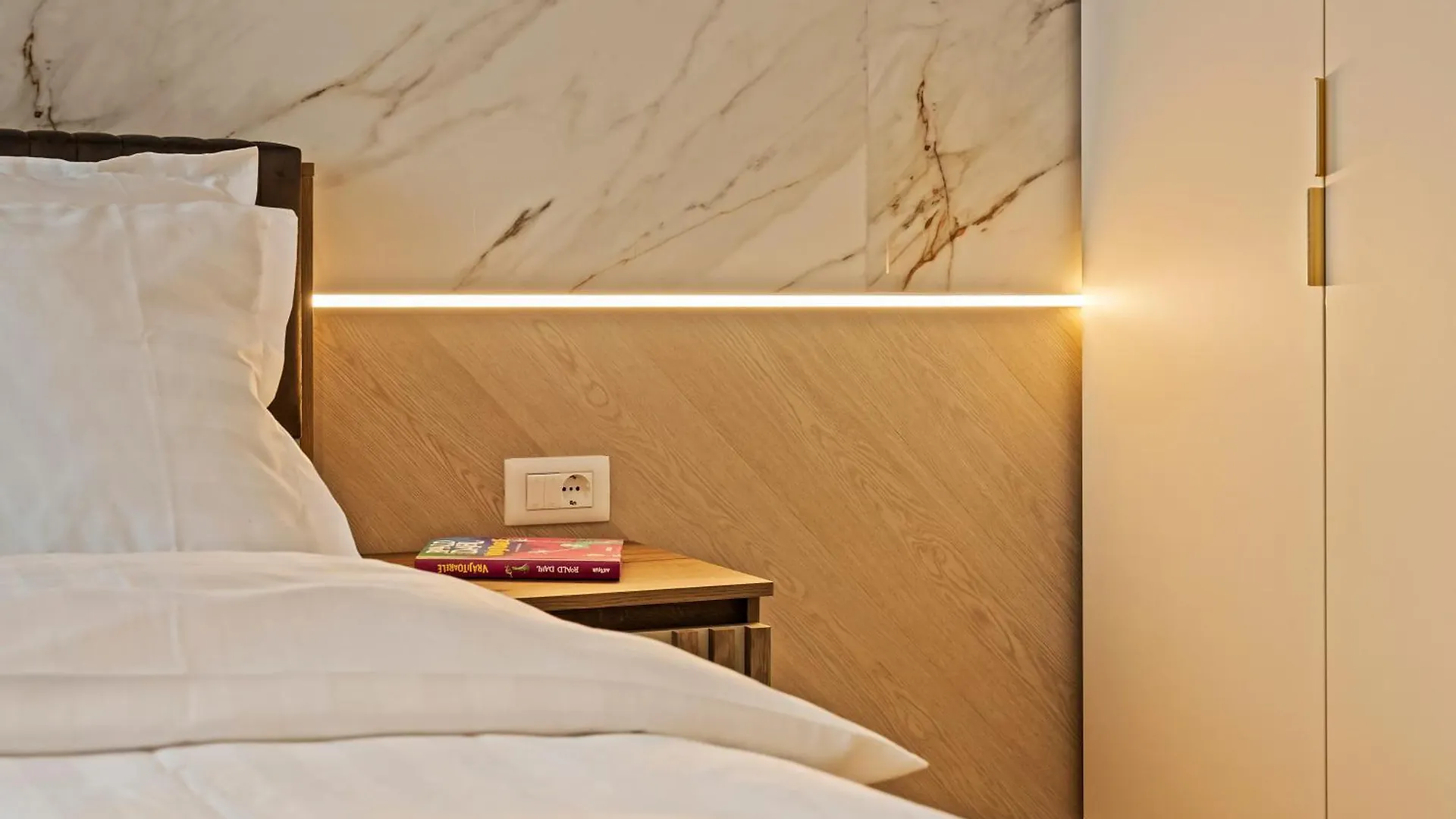 Apartament Luxury Cortina North Residence Pipera Voluntari Romania